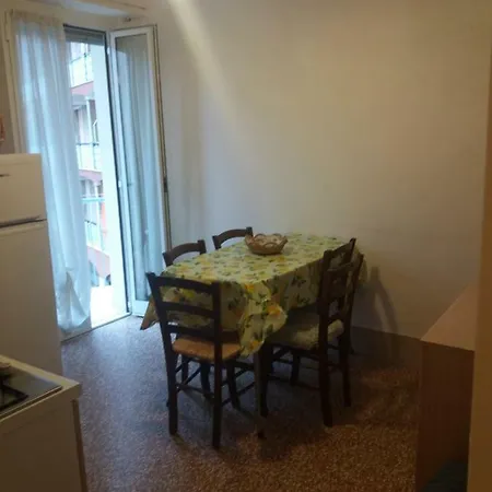 Apartment Retro' Albenga